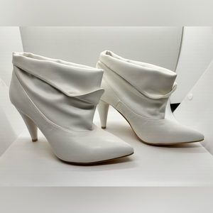 White Ankle Boot Size 9M